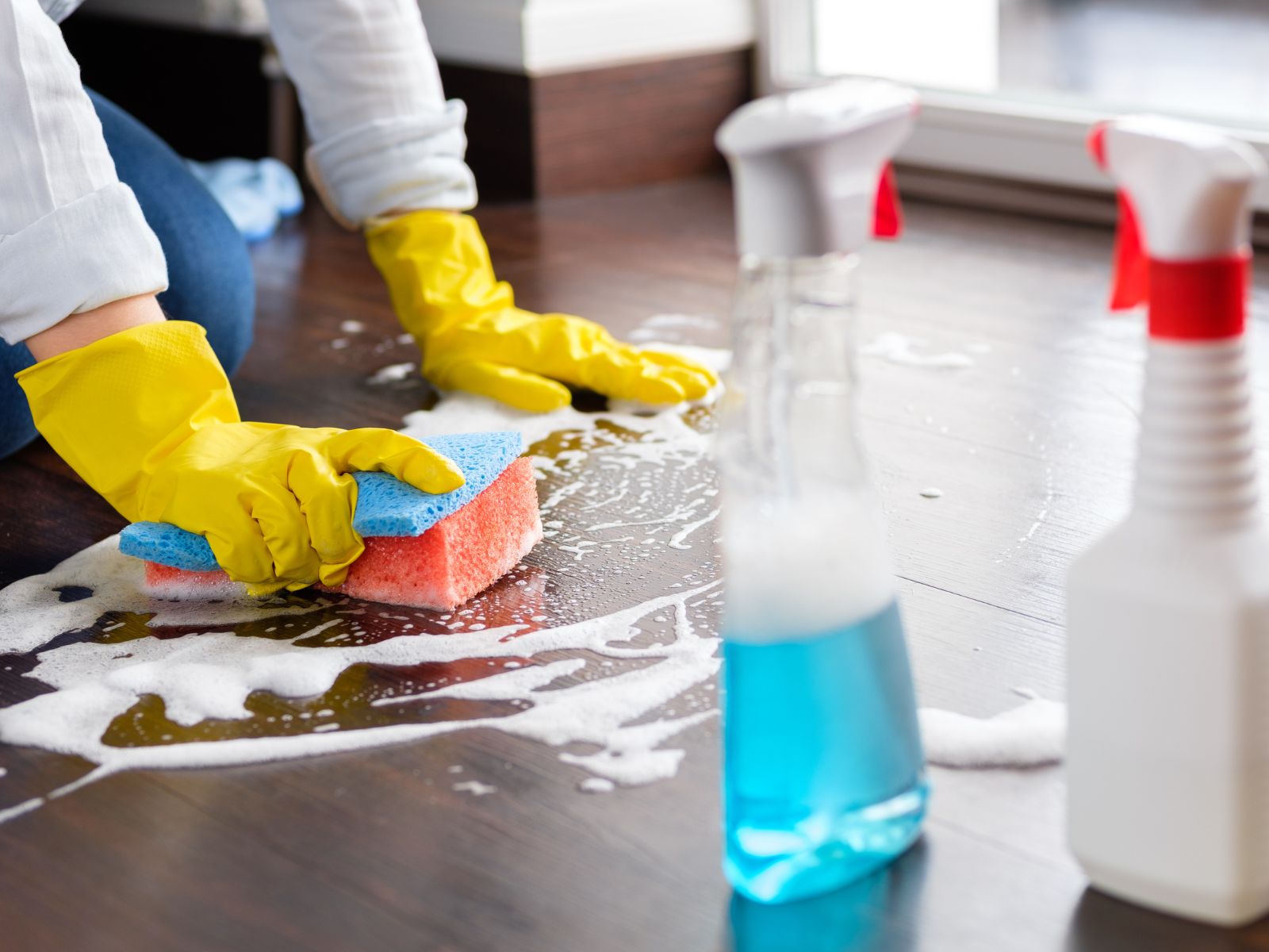 Can cleaning services include fridge and freezer cleaning?